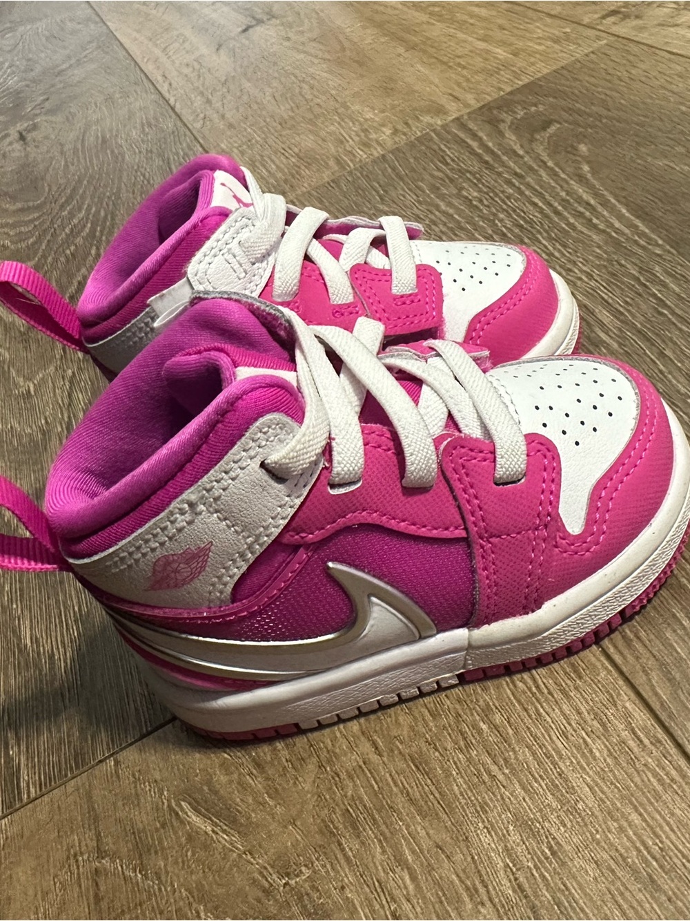 Jordan Toddler High-Top Sneakers in Pink and White Size 4C